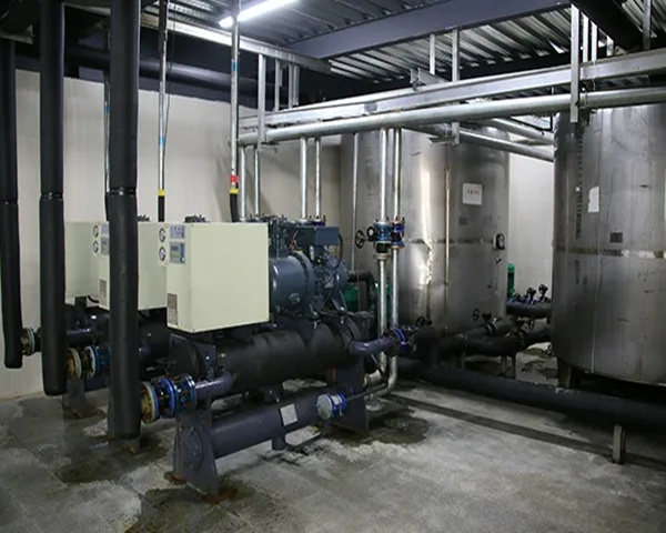 工業(yè)冷水機(jī)組的常見故障及解決辦法？